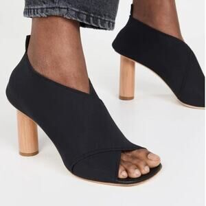 A.W.A.K.E. Mode Tess Evening Pumps SZ 38 Black Heels Open Toe EUC Italy Awake